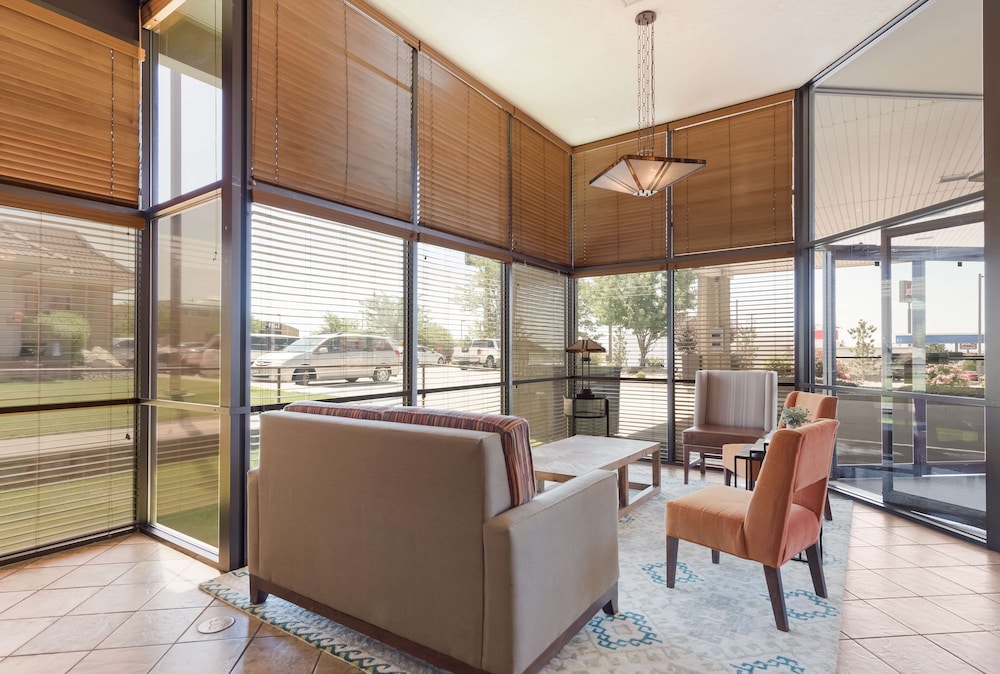 Best Western Foothills Inn 40/49