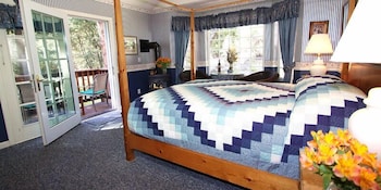 McCaffrey House Bed and Breakfast Inn 3/52