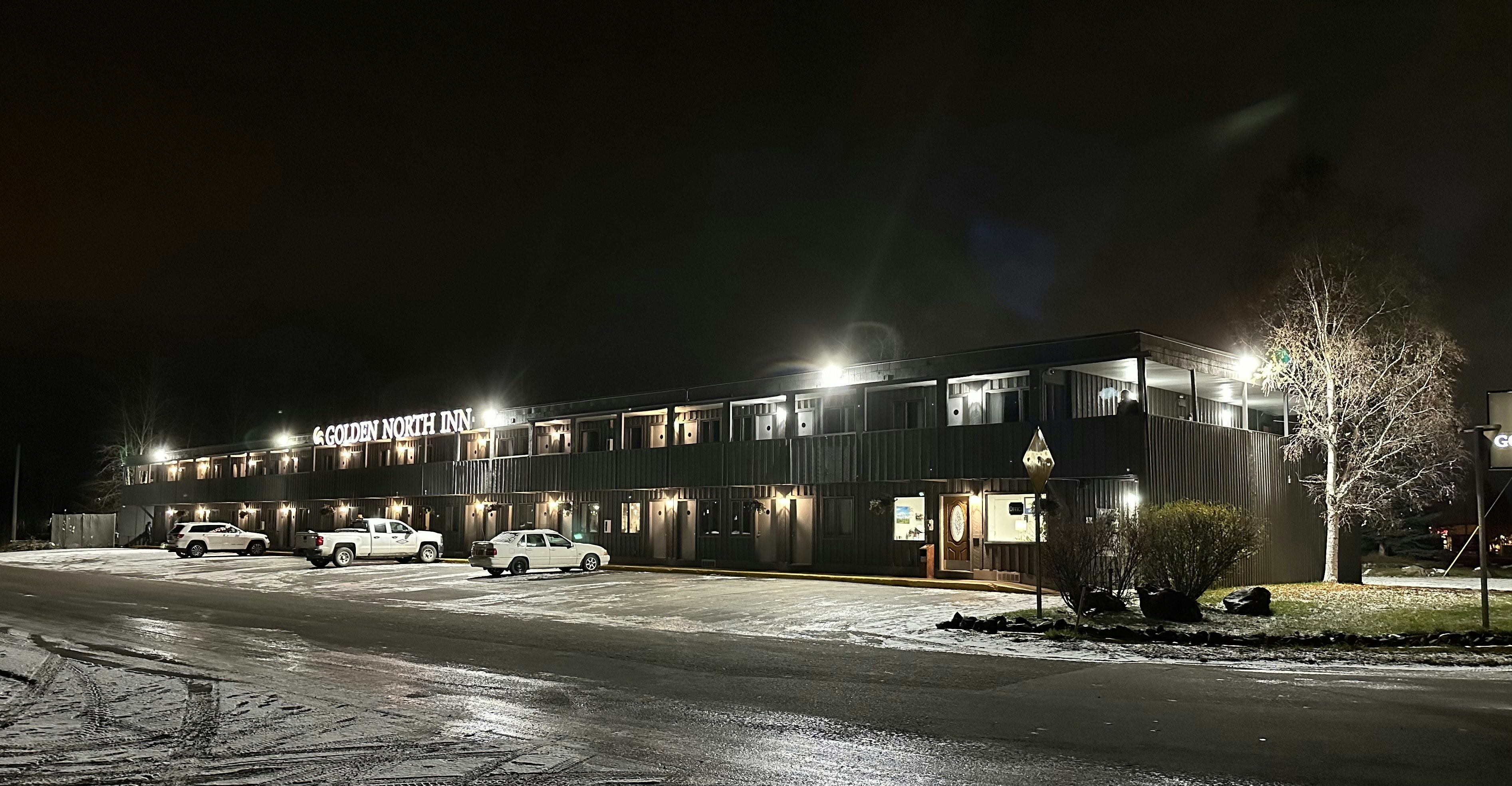 Golden North Inn 2/39