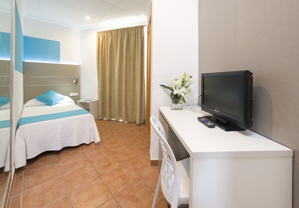 Hostal Adelino 15/22