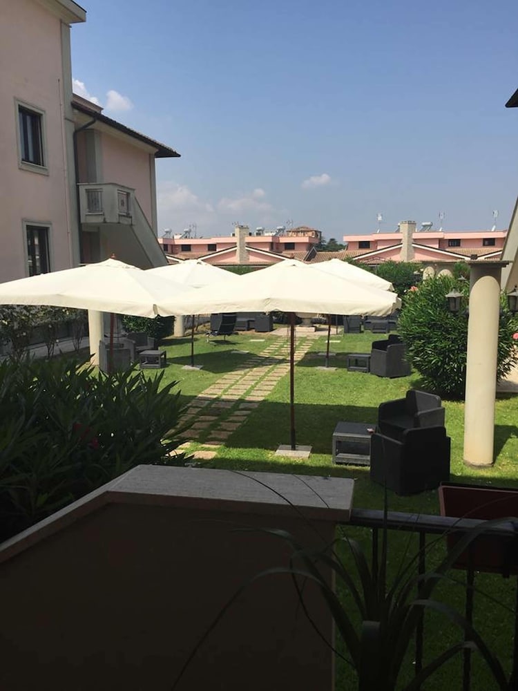 Hotel Alba Roma 16/18