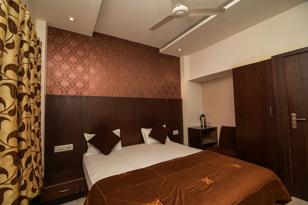 Hotel Shreeram 22/37
