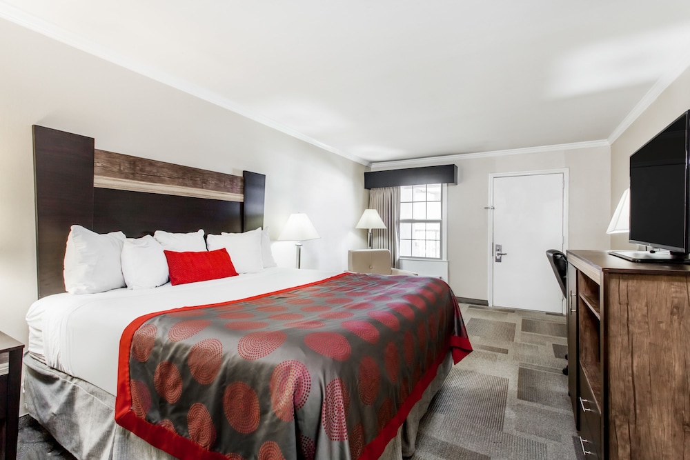 Days Inn by Wyndham Wilmington Brandywine 10/33