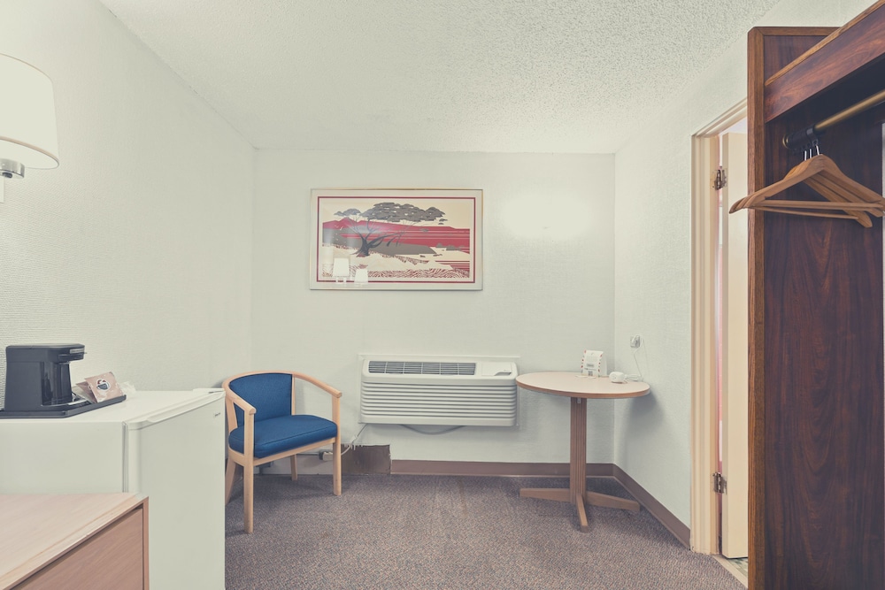 Stardust Motel Wallace 39/65