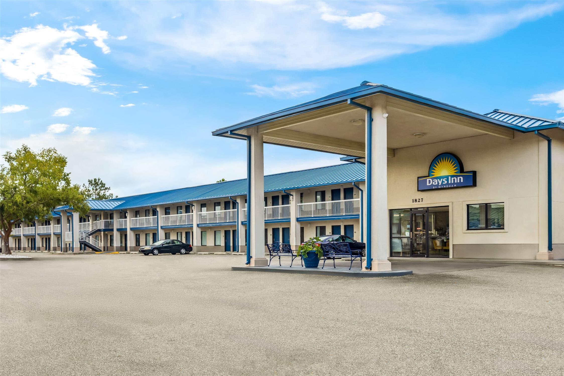Days Inn by Wyndham Valdosta I-75 26/31