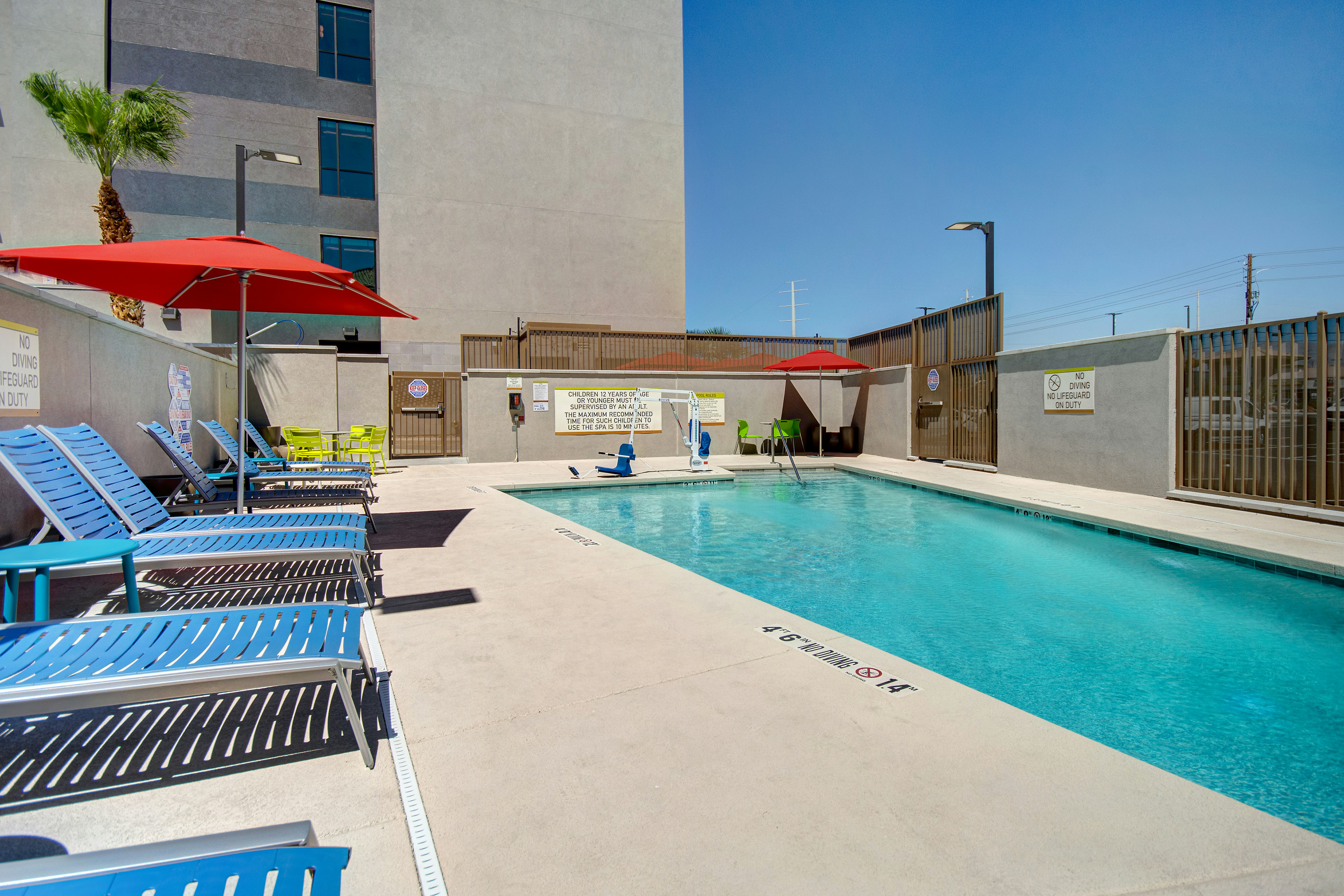 Home2 Suites by Hilton Las Vegas North 29/32
