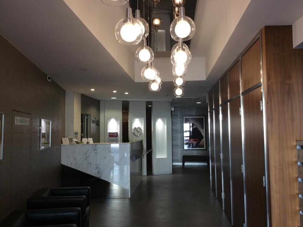 Morgan Suites 19/64