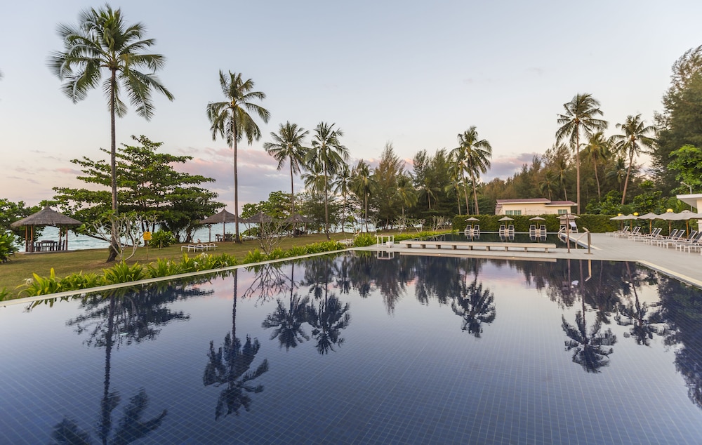 Kantary Beach Hotel 26/49