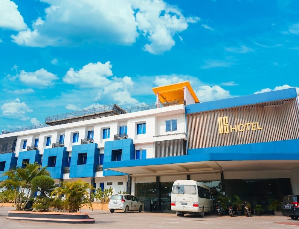 OS Hotel Tanjung Uncang Batam 4/27