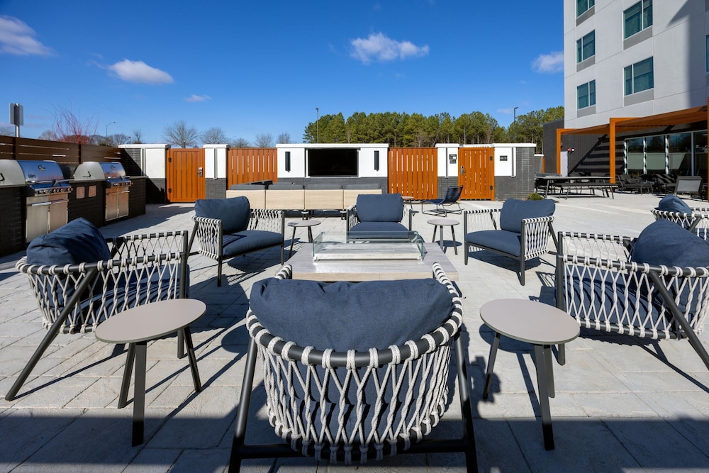 TownePlace Suites Canton Riverstone Parkway 24/38