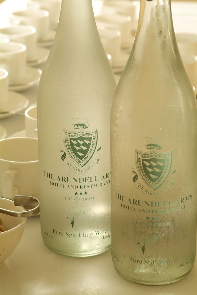 The Arundell Arms Hotel 24/50