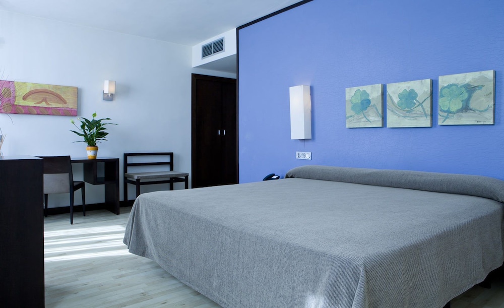 Hotel Puerta de Ocana 14/32