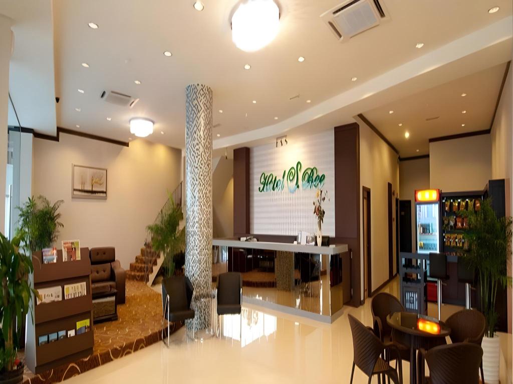 Hotel S Bee 32/41