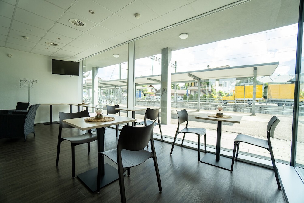 Hine Adon Apart Bern-Airport 33/50