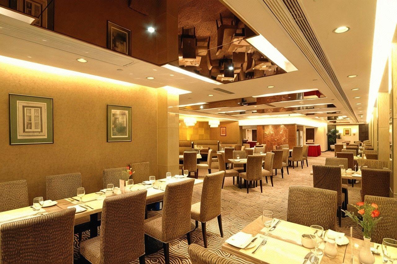 Fortuna Hotel 35/49