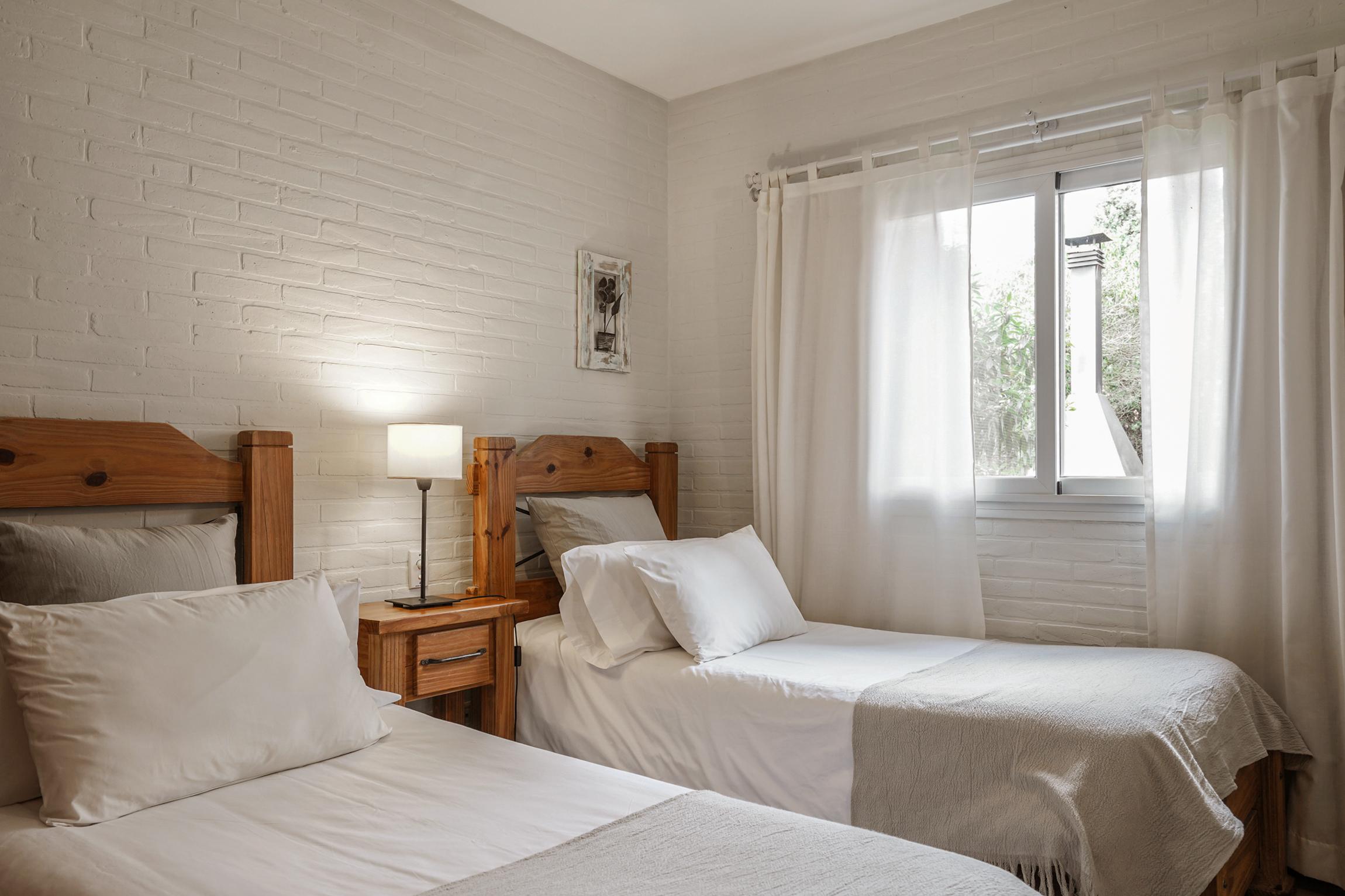 Valeria House 3/37