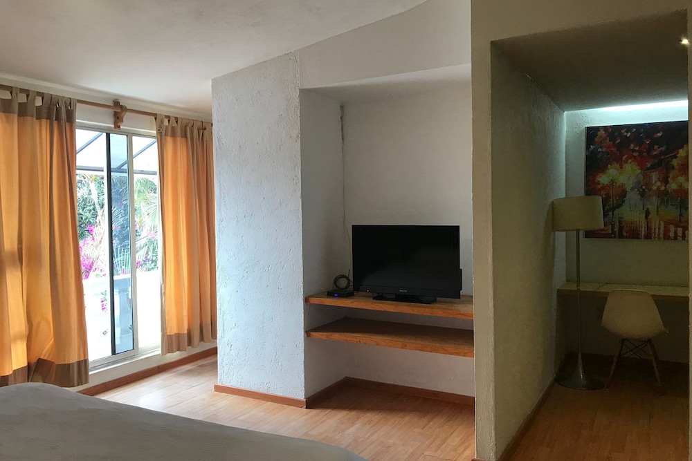 Hotel VF Cuernavaca 7/19