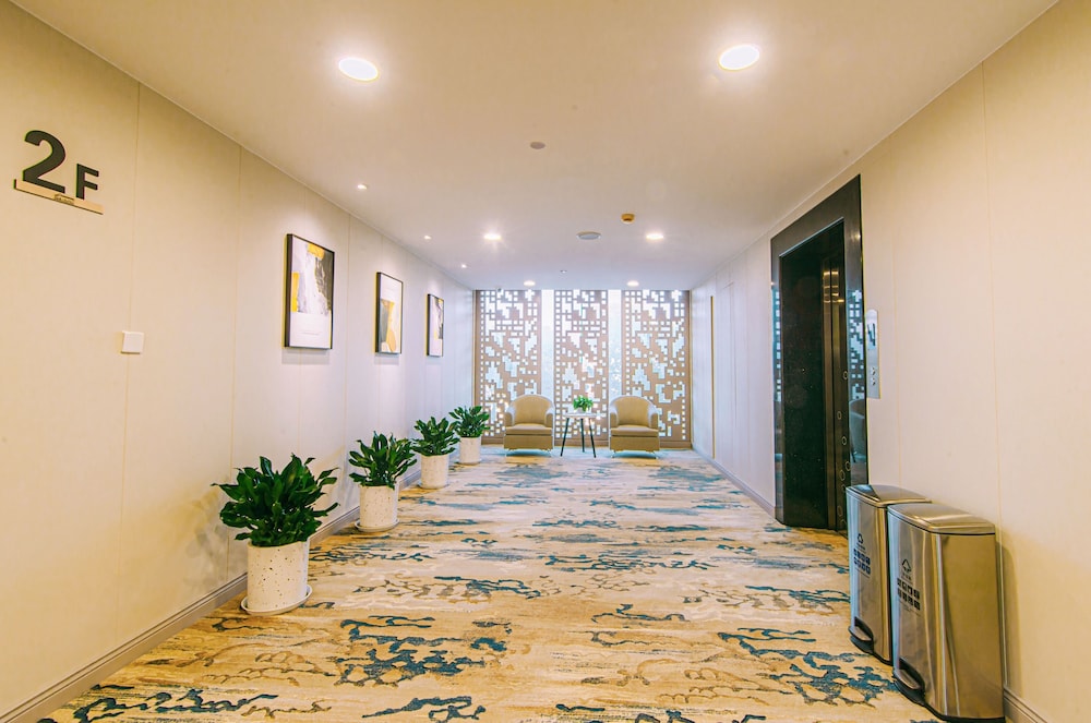 Shanghai JOYFUL YARD Hotel 62/69