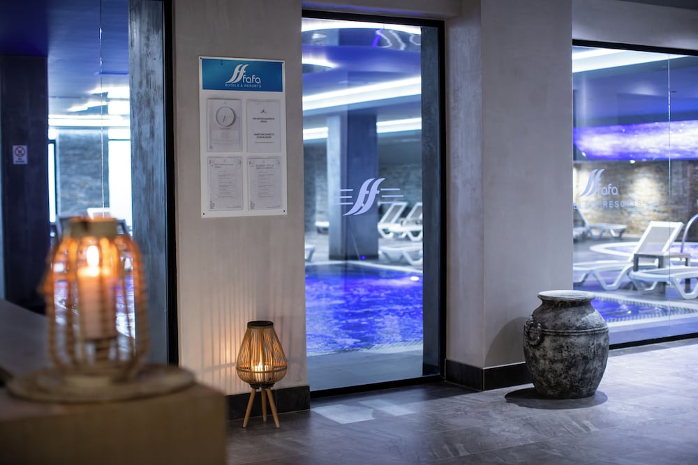 Fafa Premium Hotel 14/70