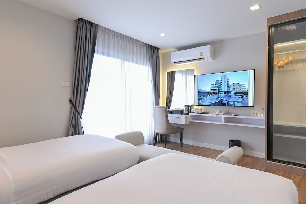 SUPERIOR, DOUBLE BED