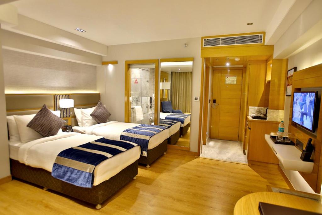 Executive, King Bed