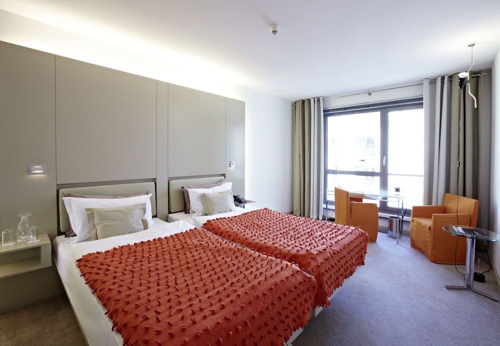 Hotel Josef 9/59