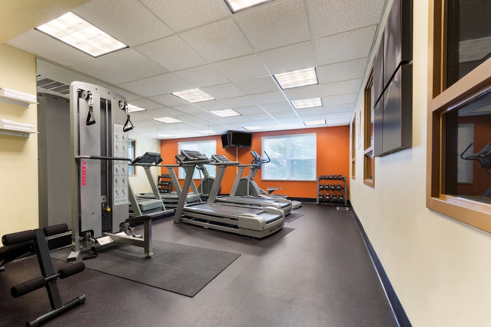 Country Inn & Suites by Radisson, Texarkana, TX 15/27