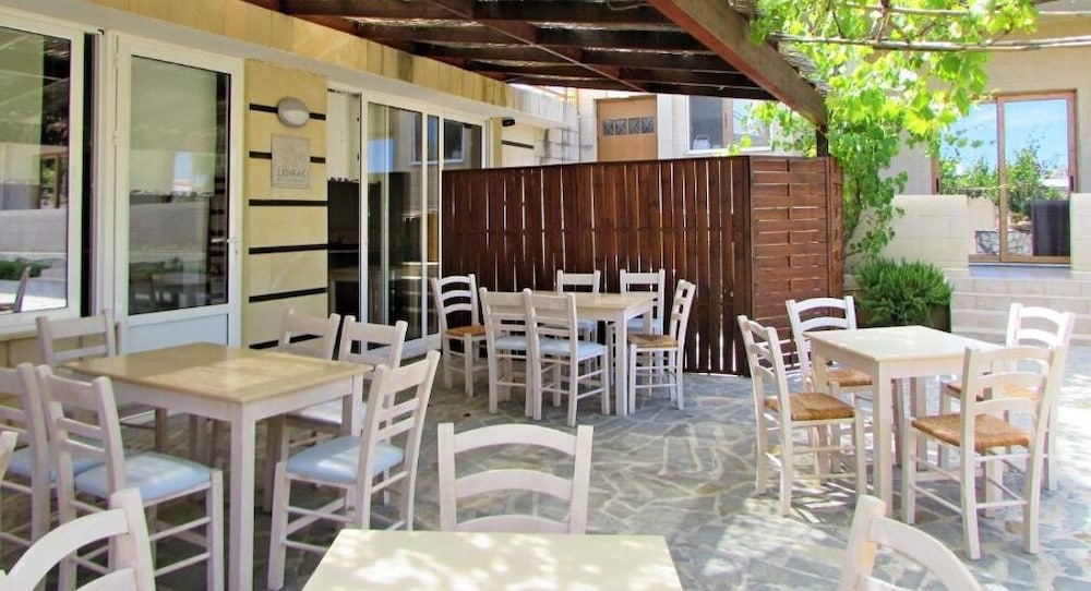 Costa Konte Beach Resort 39/41