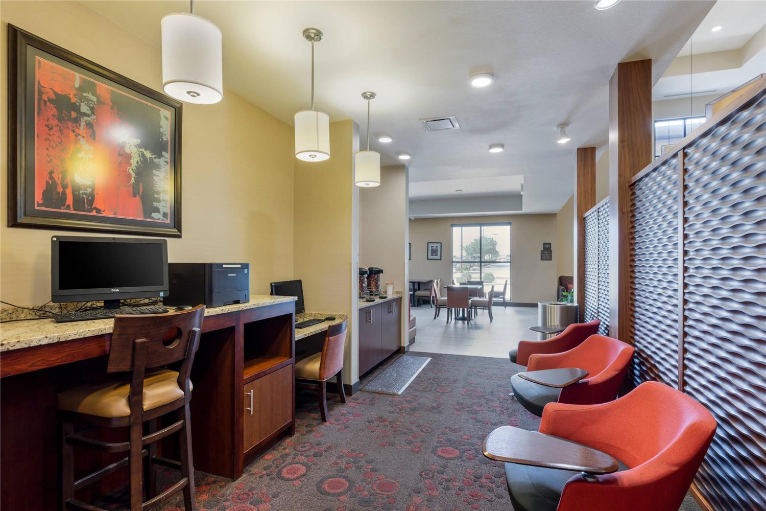 Comfort Suites Loveland 38/48