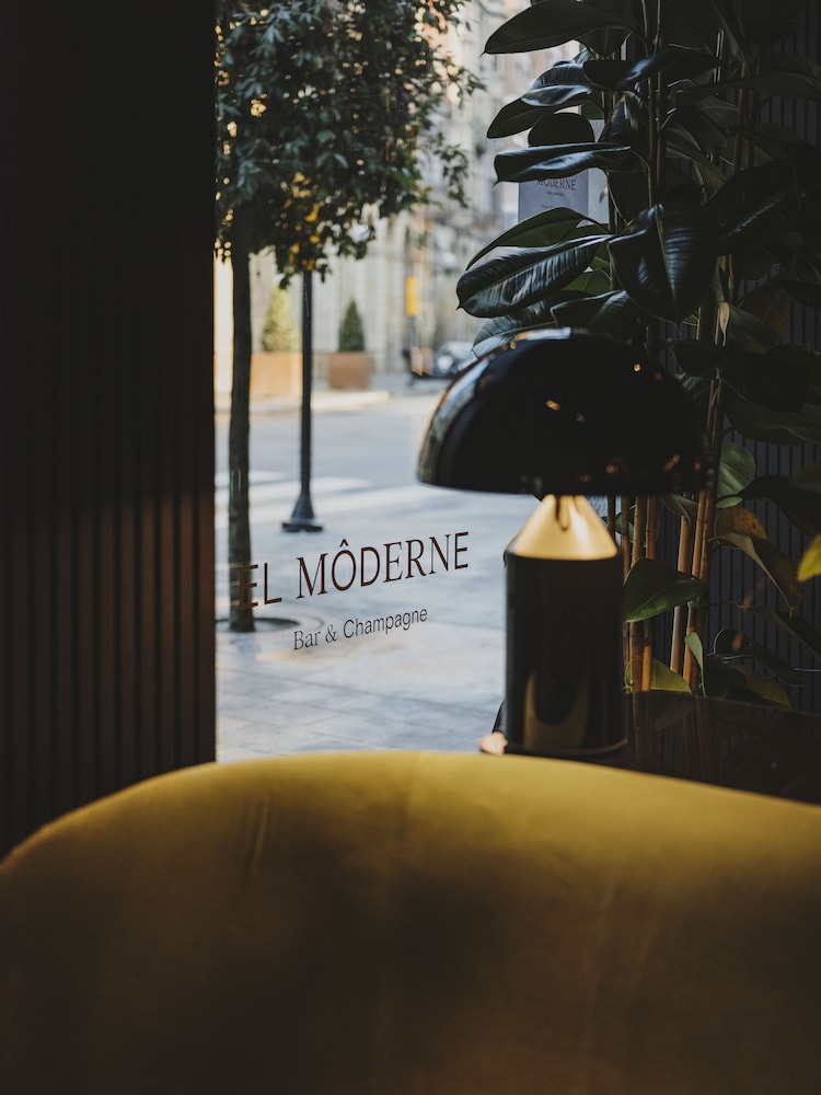 El Moderne Hotel 42/50