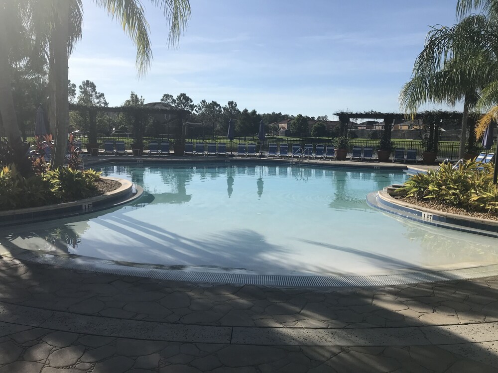 Freedom FL Condos of Kissimmee 34/43