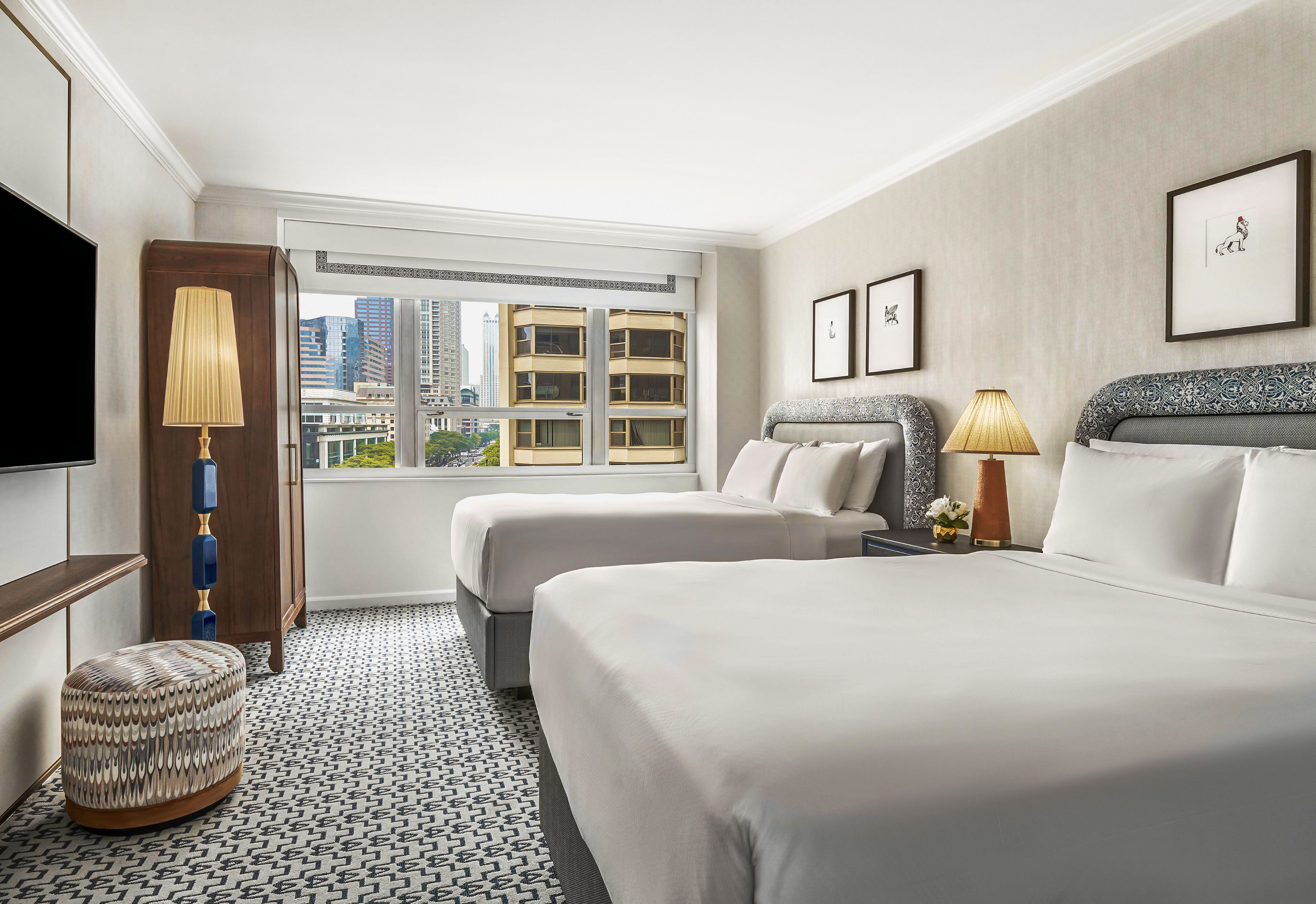 Intercontinental Chicago Magnificent Mile 12/50