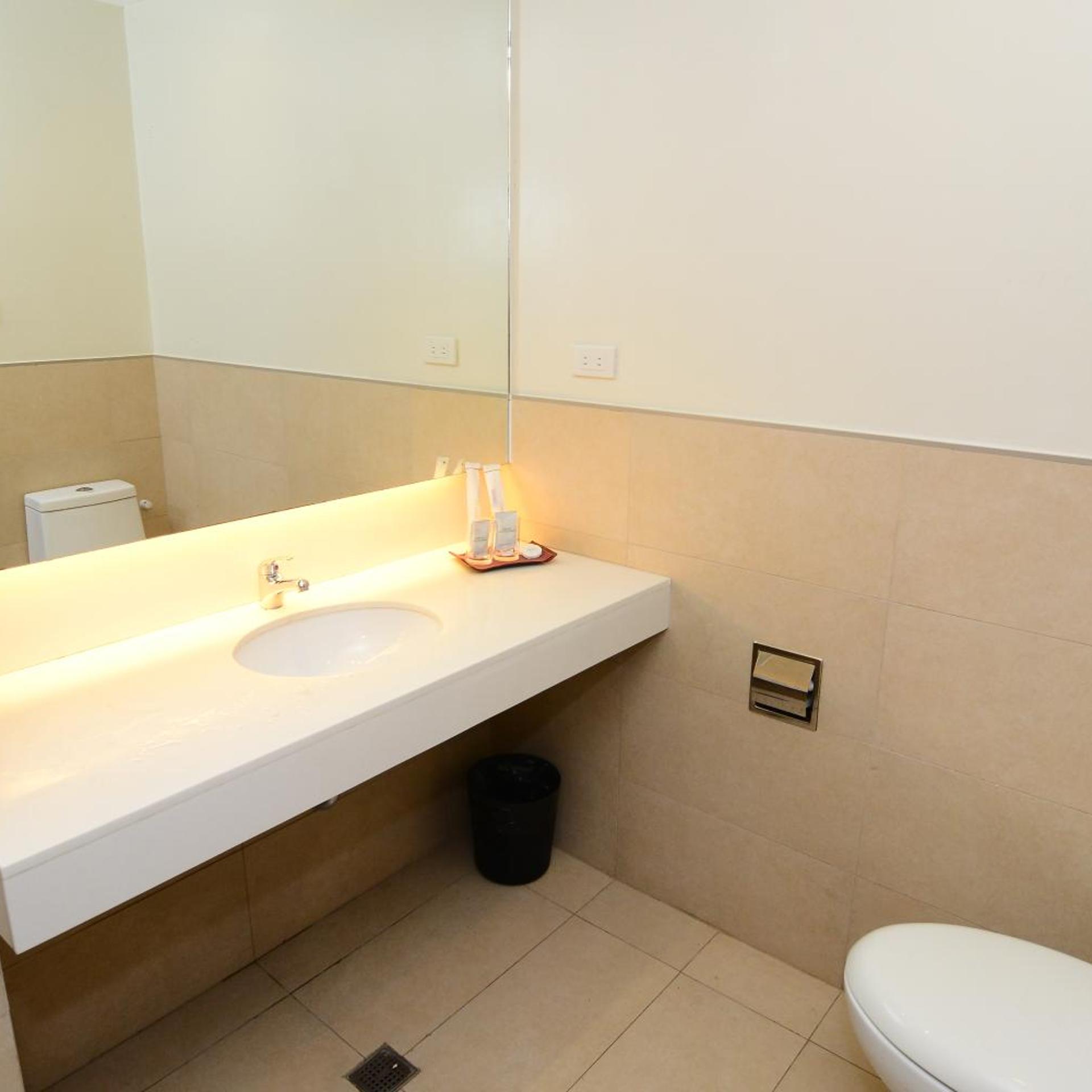 Ever O Business Hotel 23/24