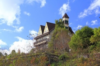 EOS Resort 57/59