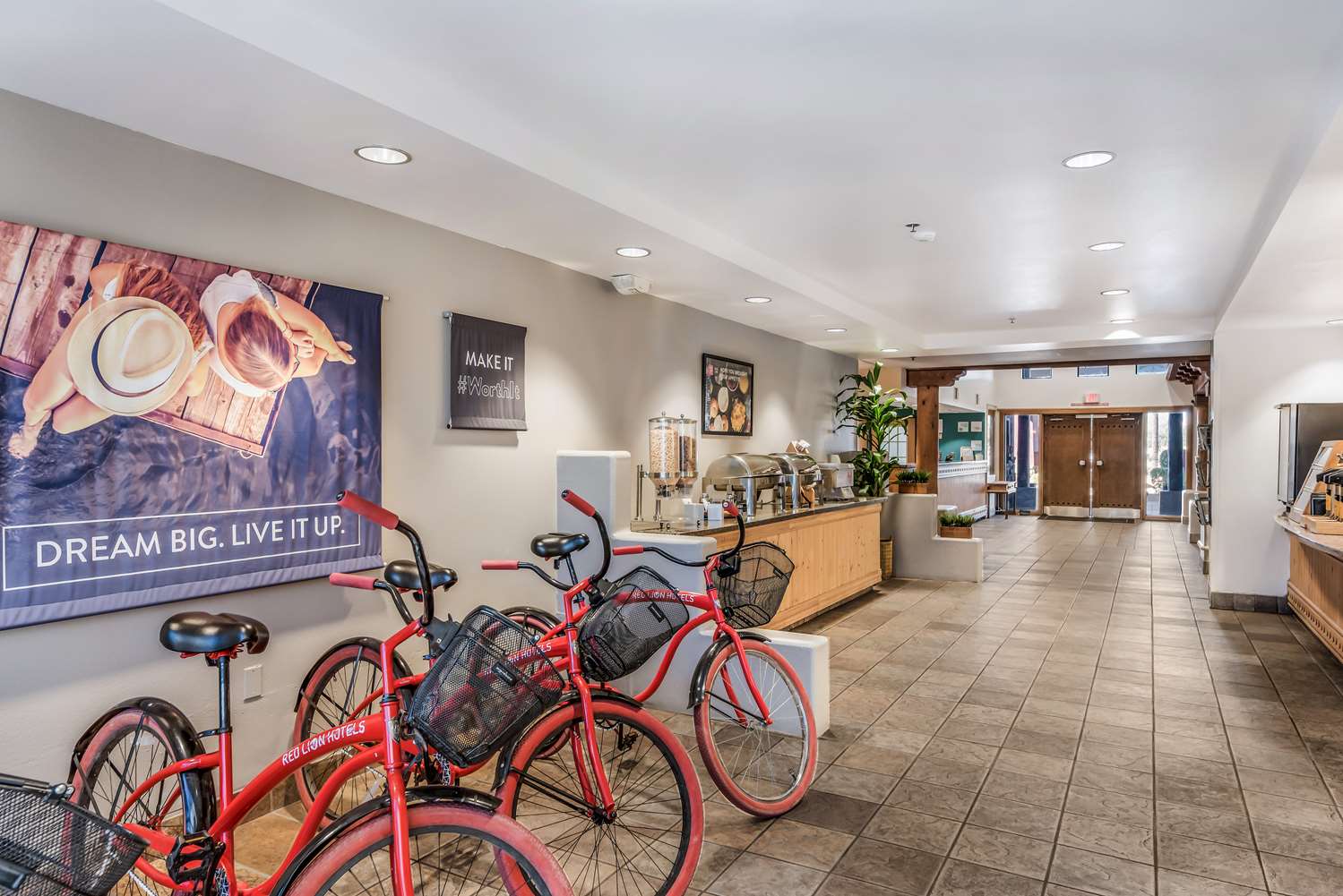 Red Lion Inn and Suites Goodyear Phoenix 5/36