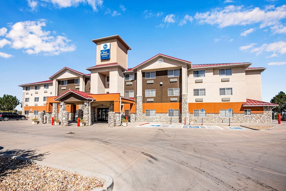 Best Western Firestone Inn & Suites 1/34
