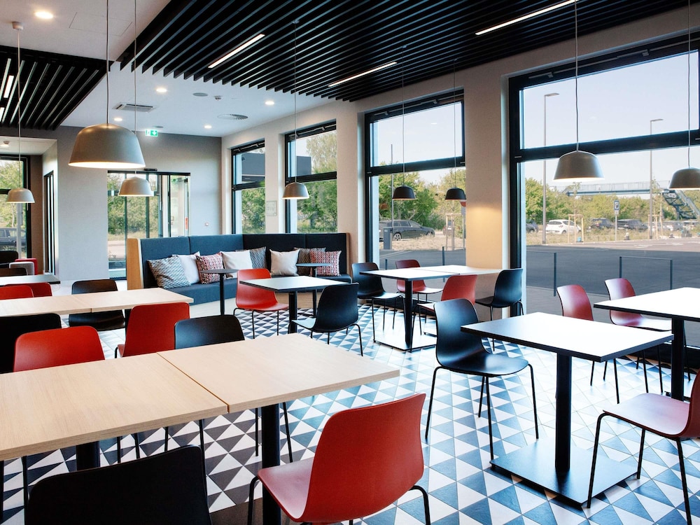 ibis Hotel Berlin Airport (Neueroffnung) 39/49