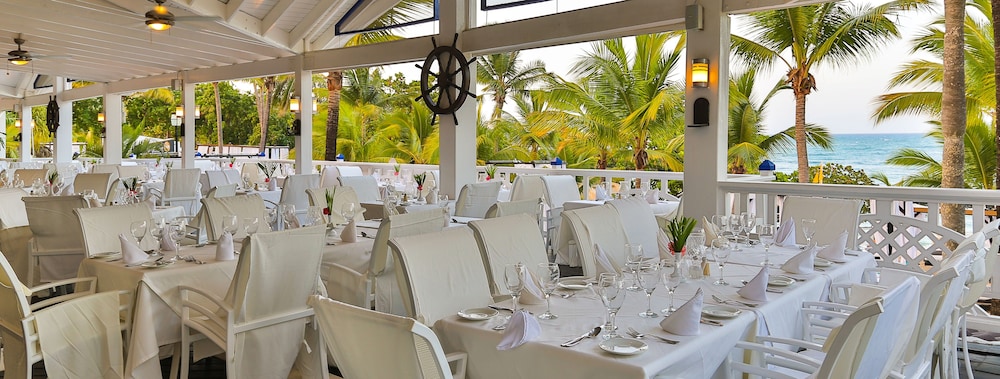 Lifestyle Tropical Beach Resort & Spa 18/40