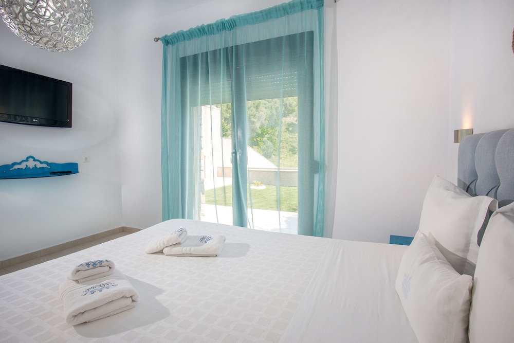 Golden King Villas Skiathos 10/60