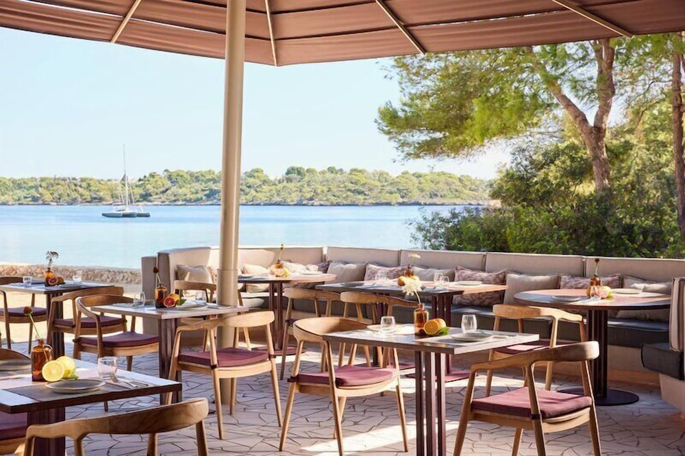 Ikos Porto Petro 47/59