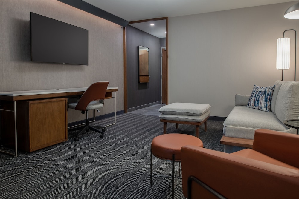 Courtyard by Marriott Olympia 15/32