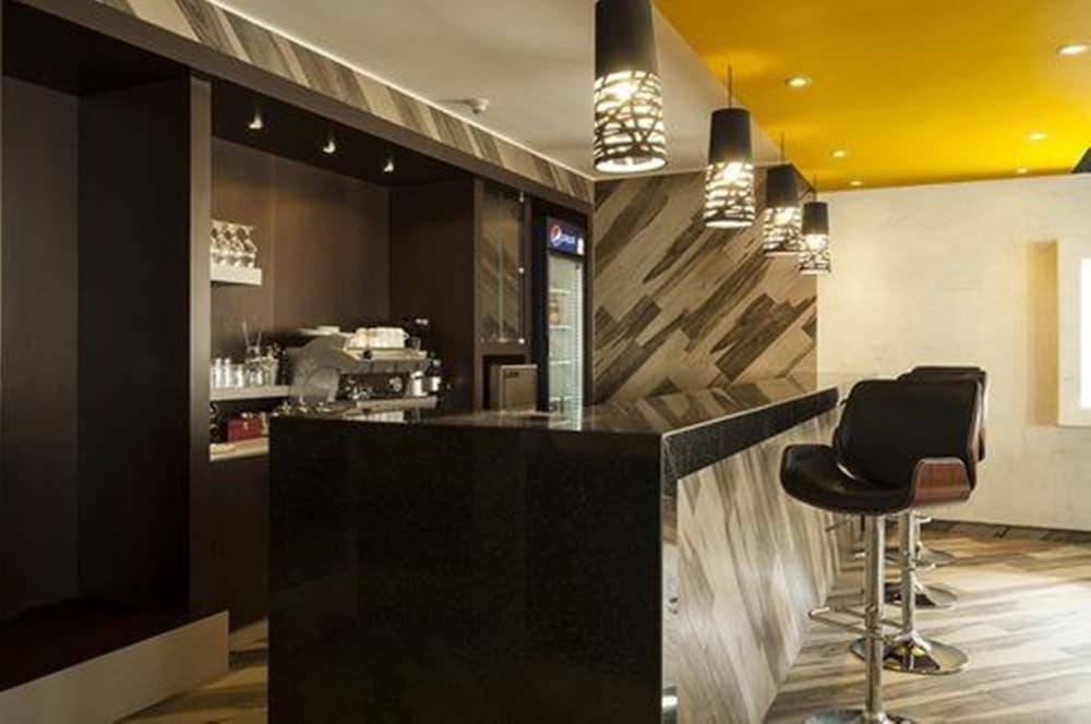 HOTEL DIEGO DE ALMAGRO PROVIDENCIA 19/64