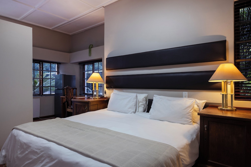 Bed And Breakfast In Waterkloof 15/50