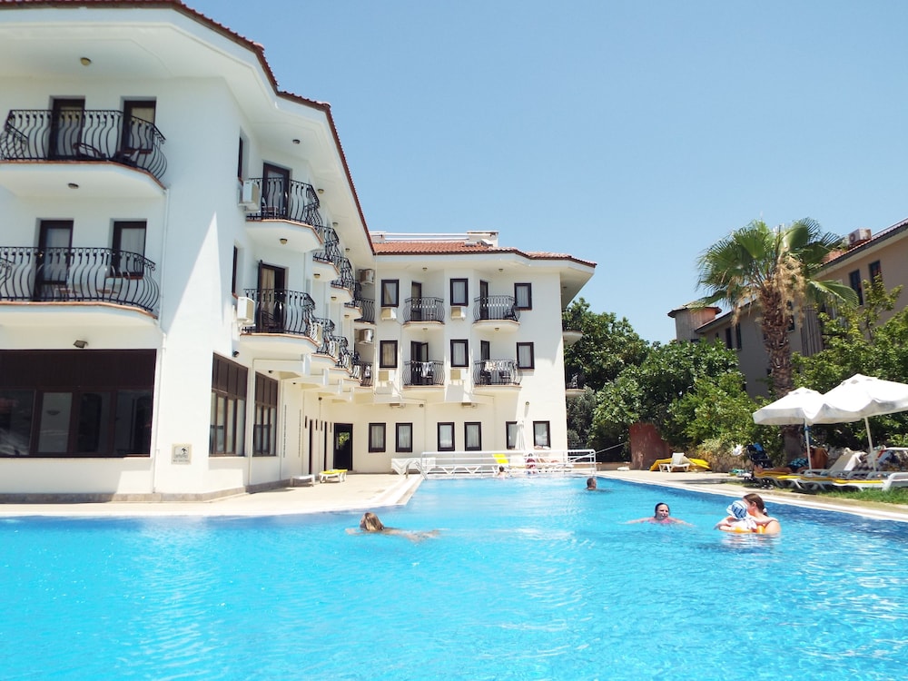 Area Hotel 16/19