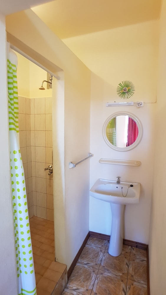 Allamanda Studios And Apartments 44/44