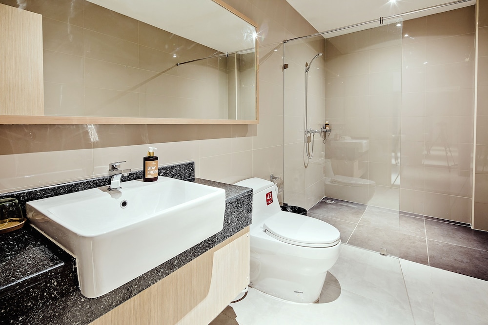 Three Sukhumvit Hotel Sha Plus Certified 68/70