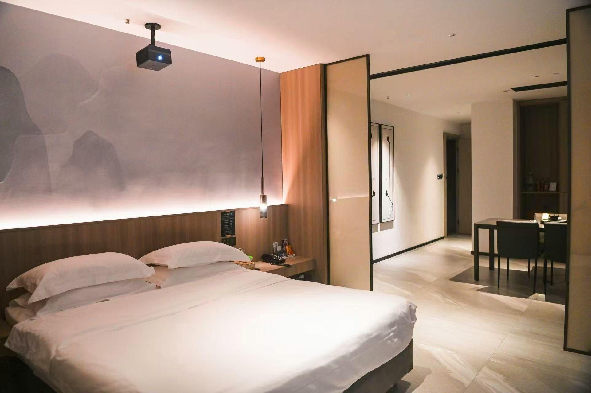 Gujing Junlai Hotel (Luhe Convention & Exhibition Center) 13/30