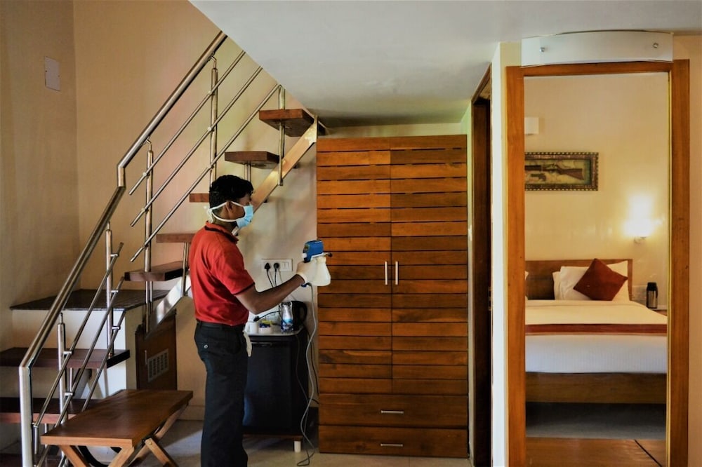 LEISURE VACATIONS WOODSTOCK VILLAS 4/50
