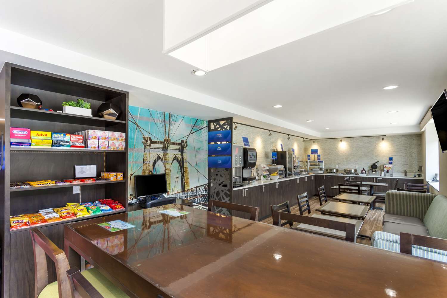 Best Western Brooklyn-Coney Island Inn 10/17