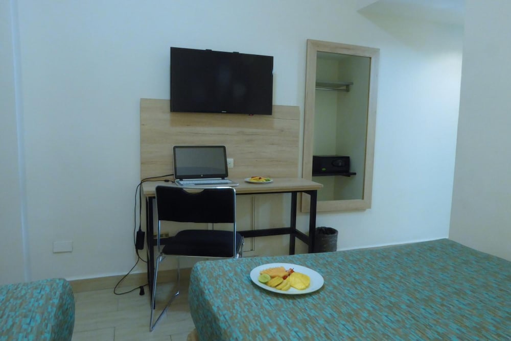 Hotel Son Mar Monterrey Centro 49/54